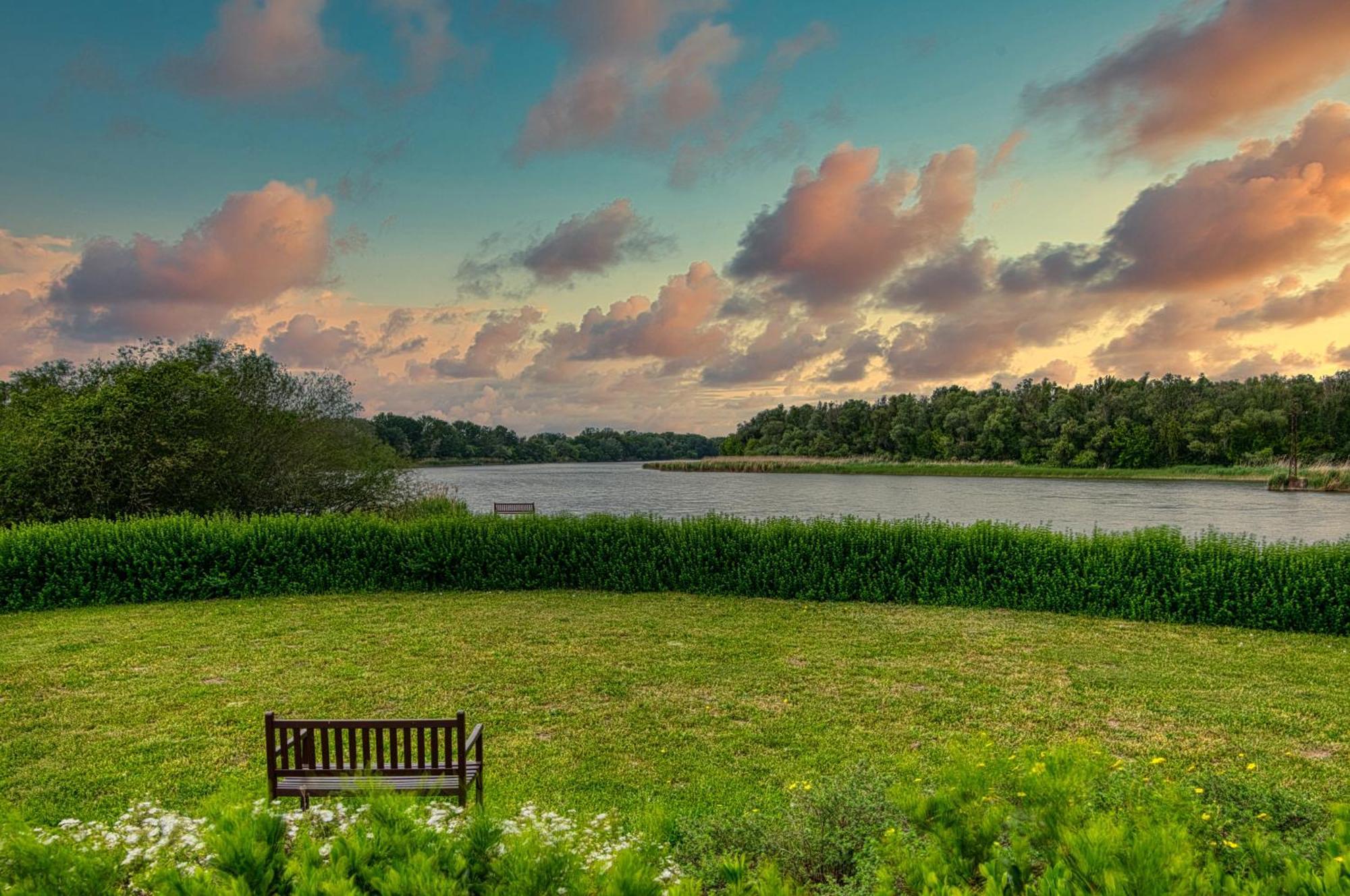 Tisza Balneum Hotel Tiszafüred Екстериор снимка