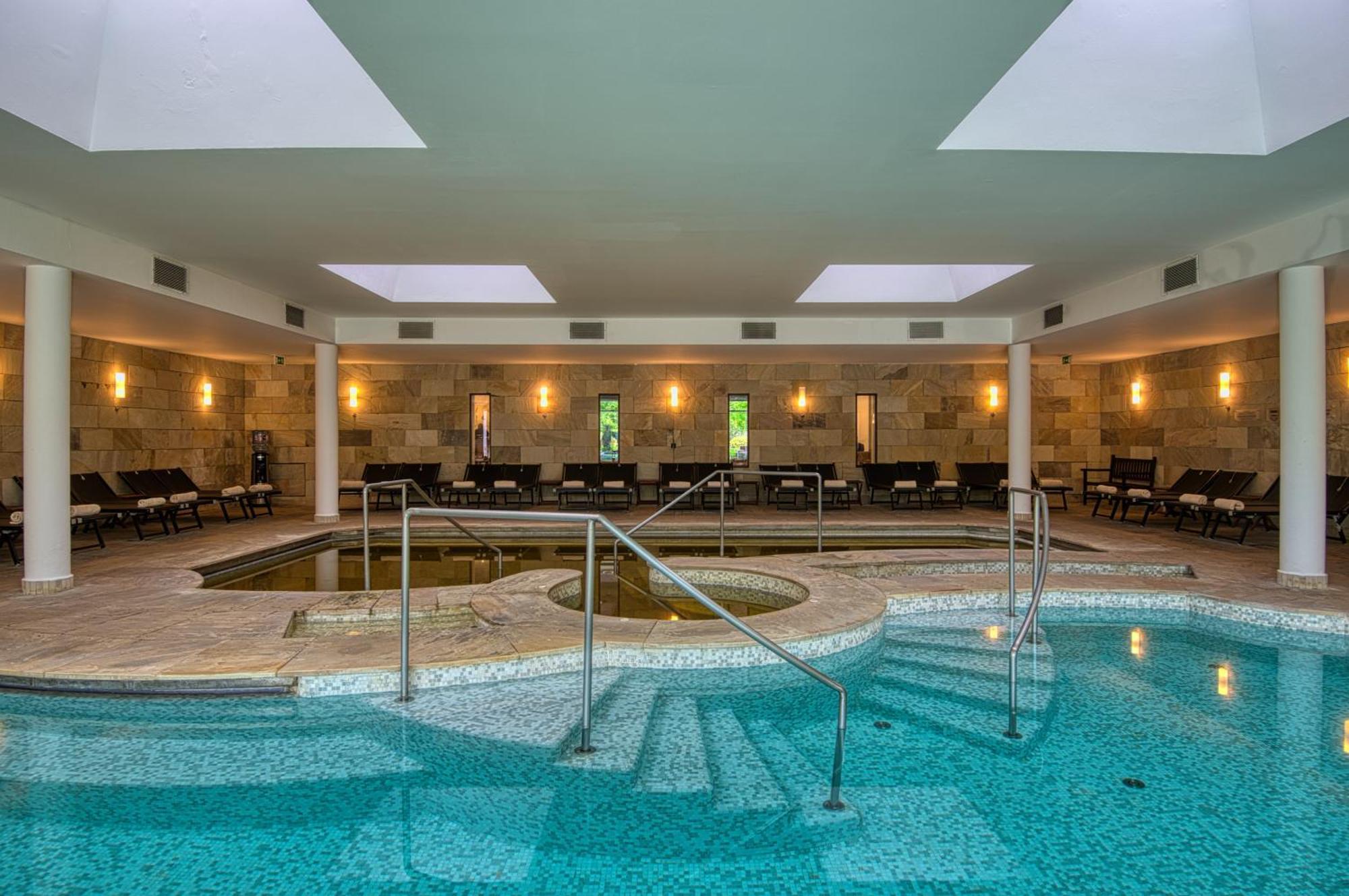 Tisza Balneum Hotel Tiszafüred Екстериор снимка