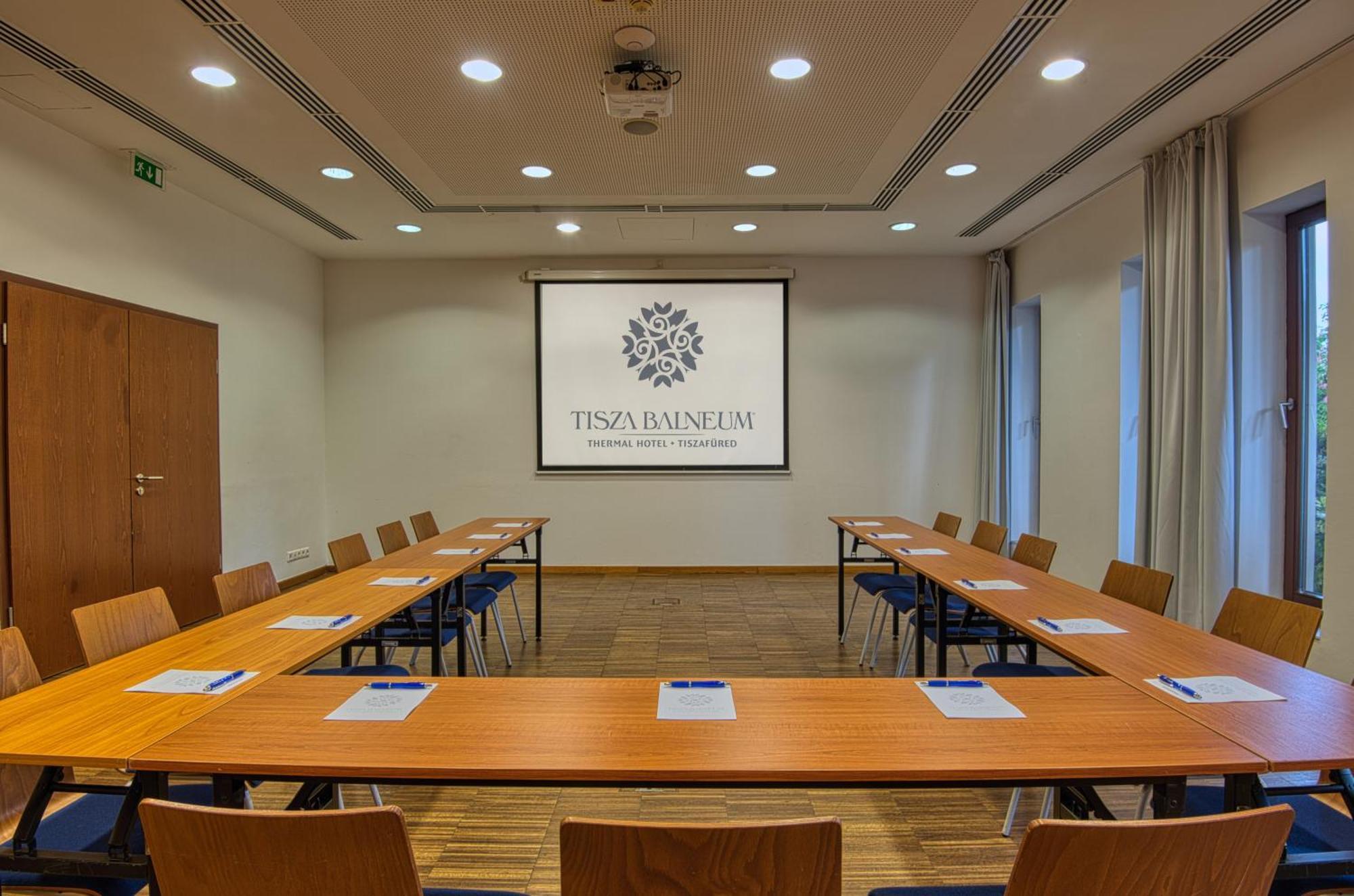 Tisza Balneum Hotel Tiszafüred Екстериор снимка