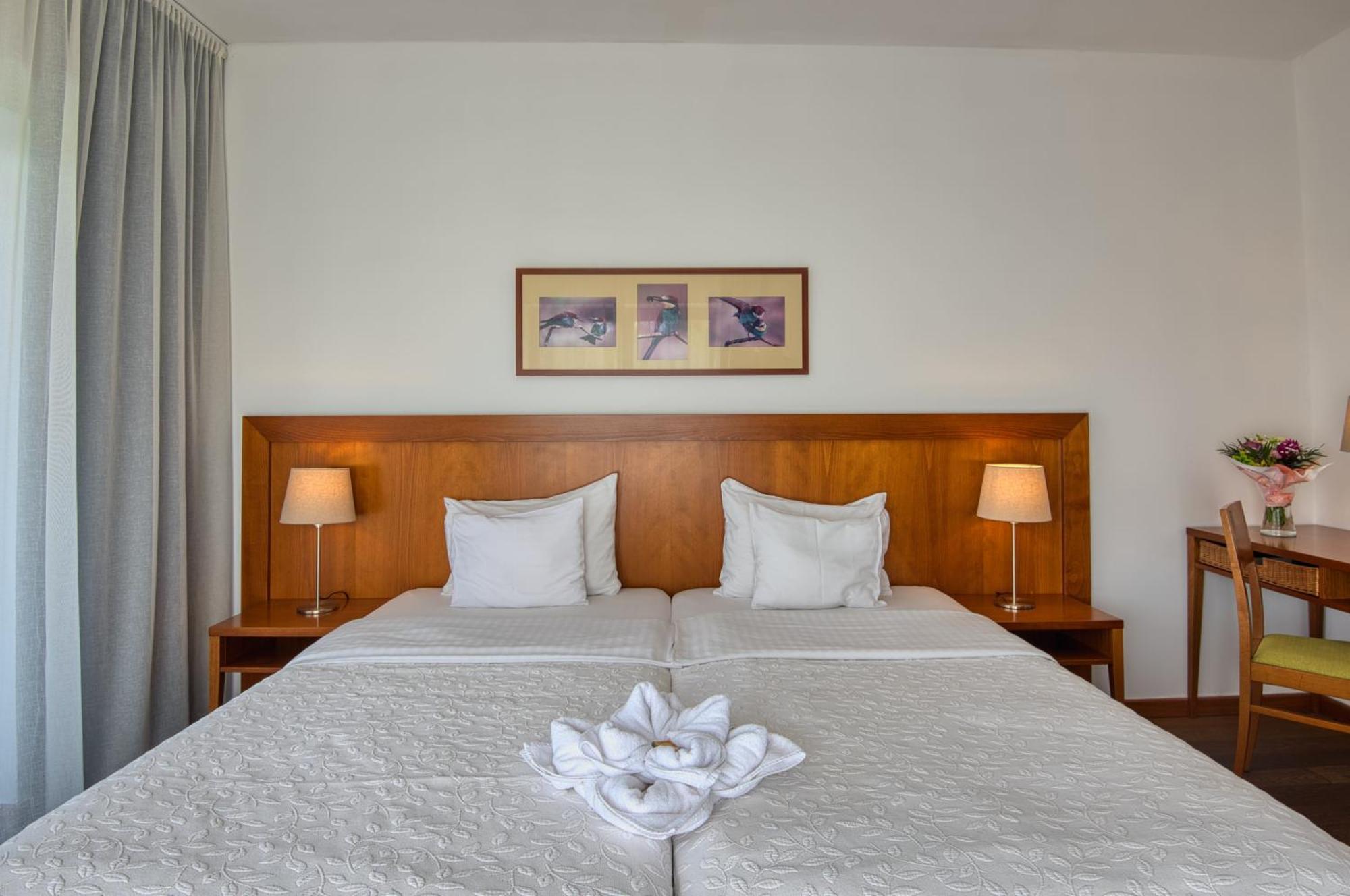 Tisza Balneum Hotel Tiszafüred Екстериор снимка