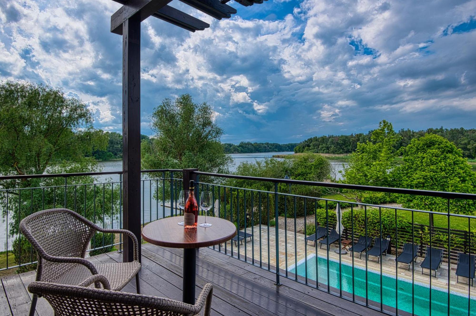 Tisza Balneum Hotel Tiszafüred Екстериор снимка