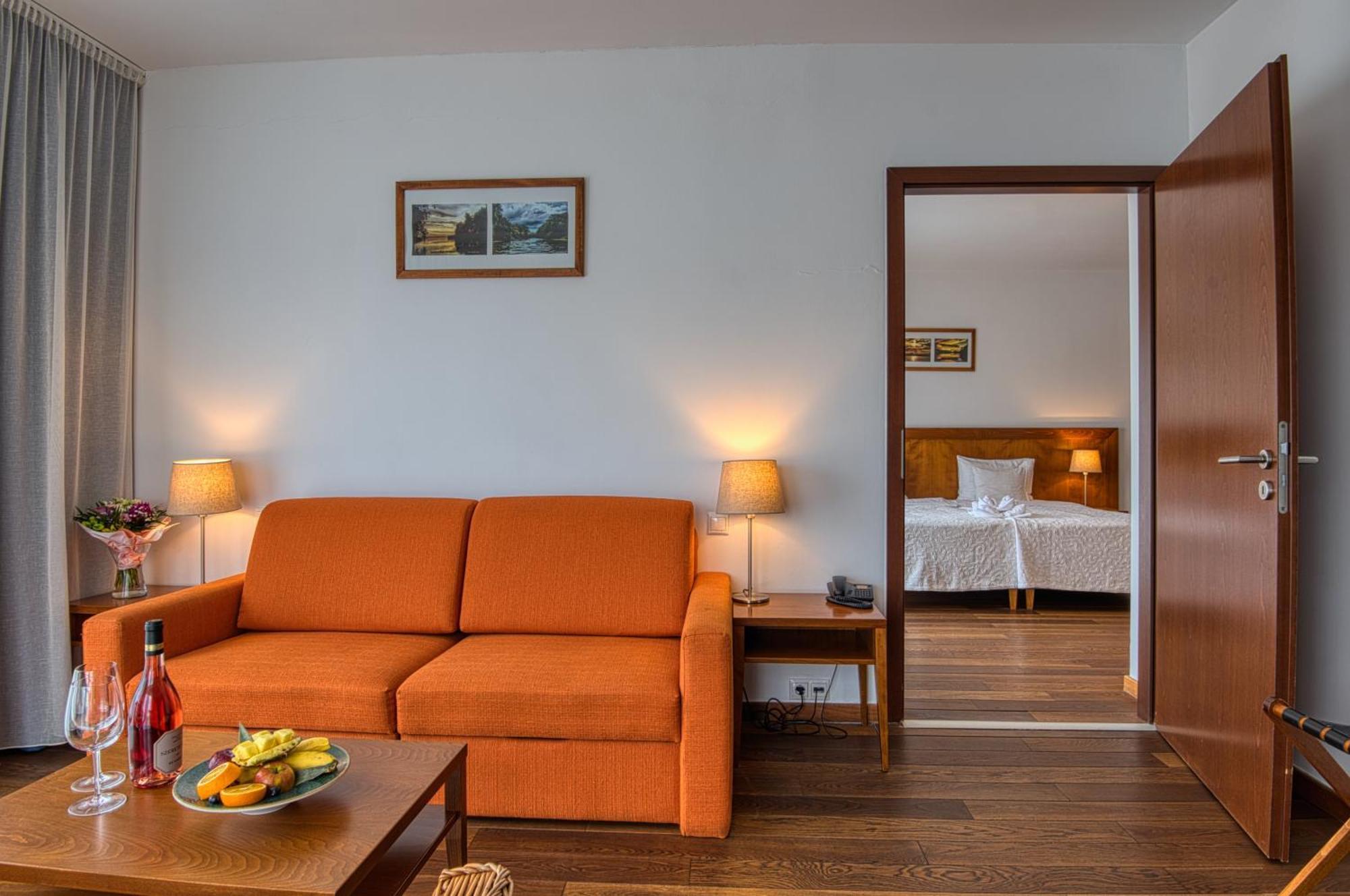 Tisza Balneum Hotel Tiszafüred Екстериор снимка